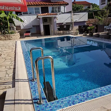 Lory Krk Apartament Veglia