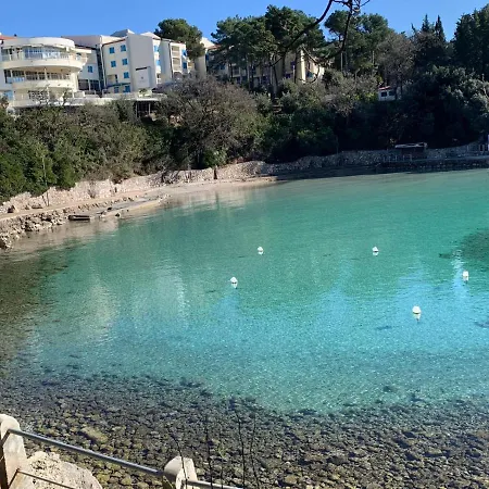 Lory Krk アパート *